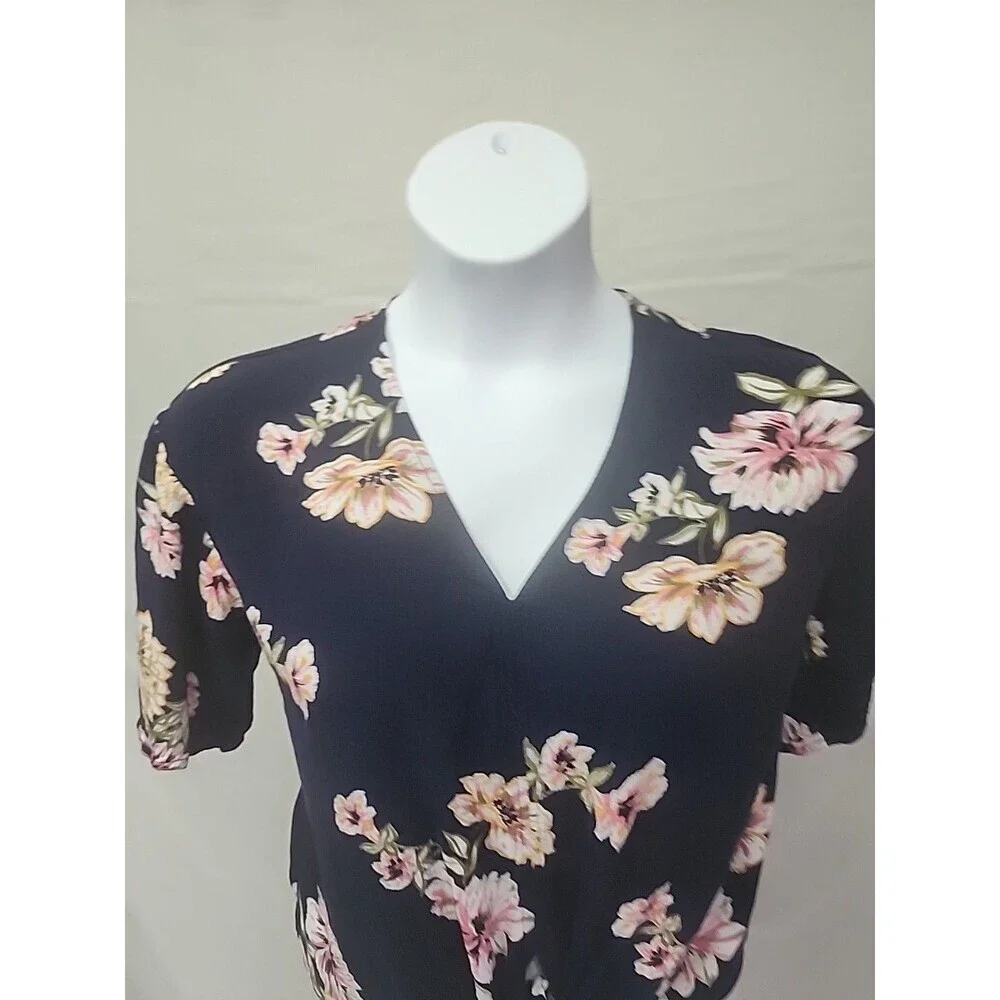 Eyeshadow Crinkle fabric Floral Tie Waist Top size Large - Picture 6 of 9